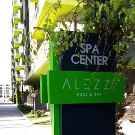 Apartment Azizi - & Pool Prima Linie La Mare